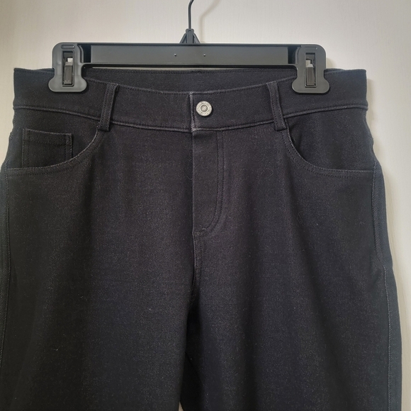 Yelete Size XL Black Skinnies Jeggings, Gently Used Condition - Picture 9 of 11